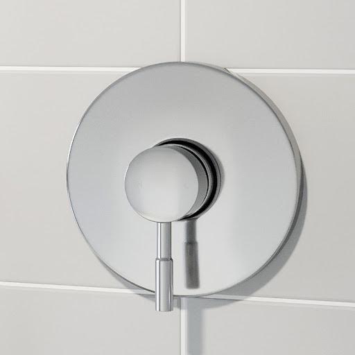 essentials-concealed-stick-shower-with-adjustable-head