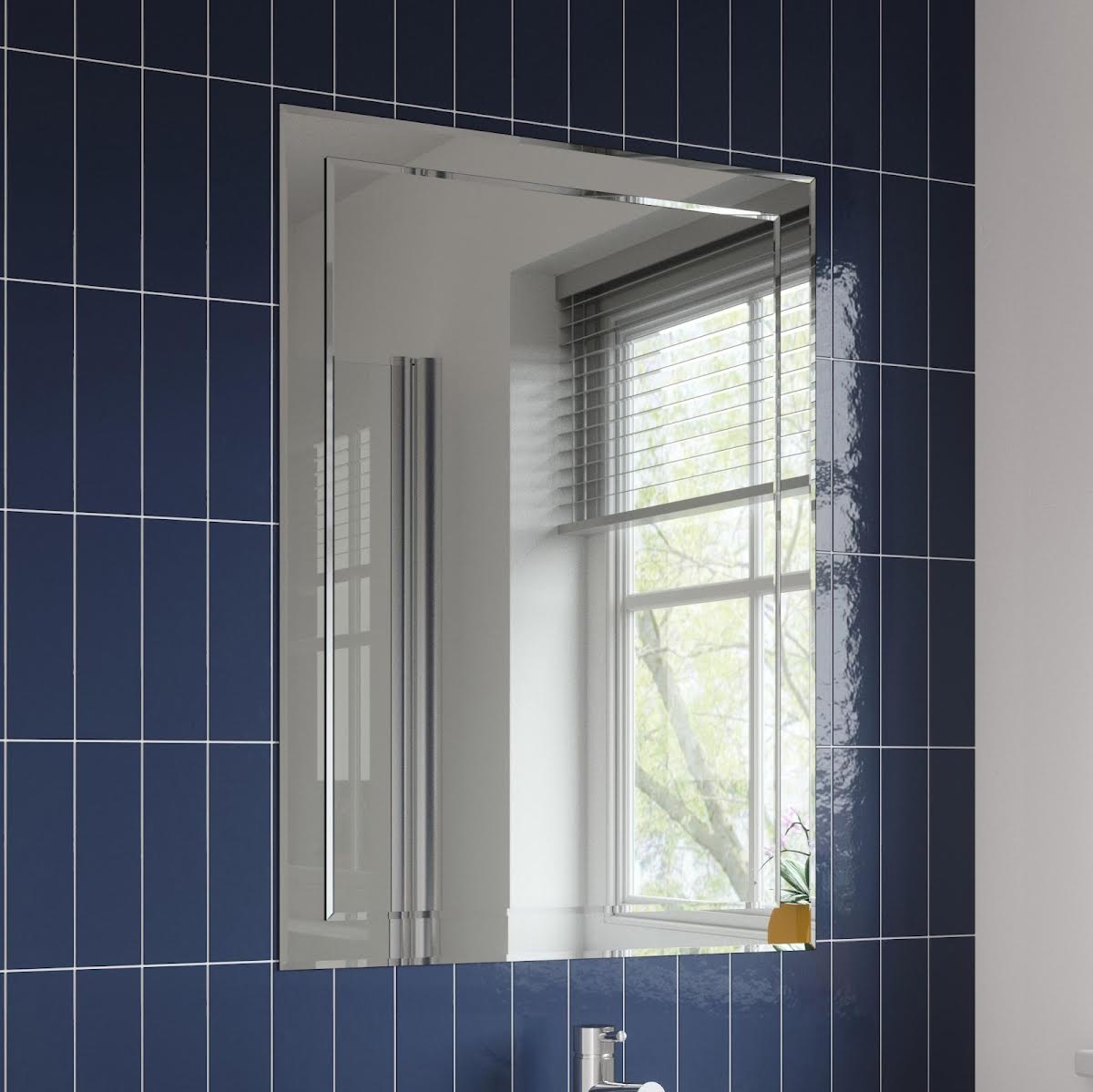 essentials-specto-rectangular-frameless-bathroom-mirror-900-x-650mm