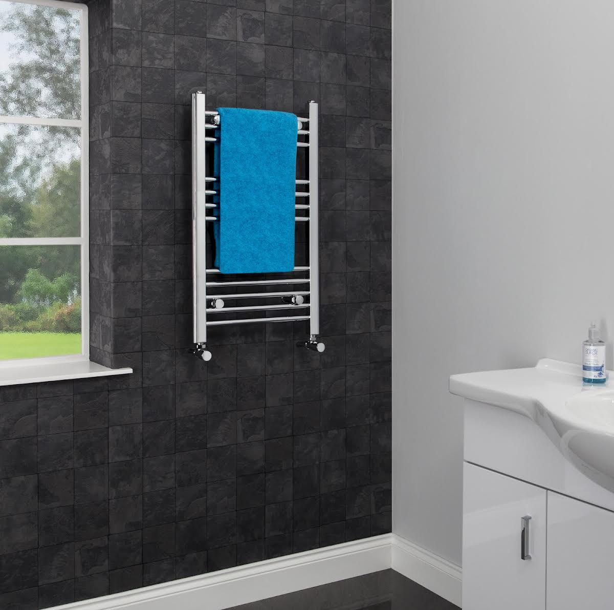 dual-fuel-heated-towel-rail-750-x-450mm-flat-thermostatic