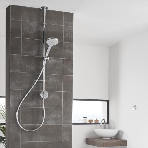 aqualisa-unity-q-smart-shower-exposed-with-adjustable-head-gravity-pumped