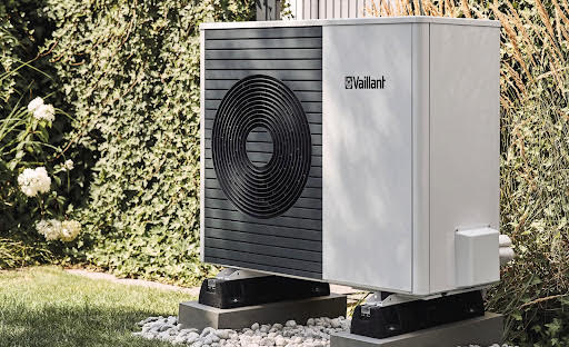 Do Heat Pumps Work With Radiators? Answers From the Experts