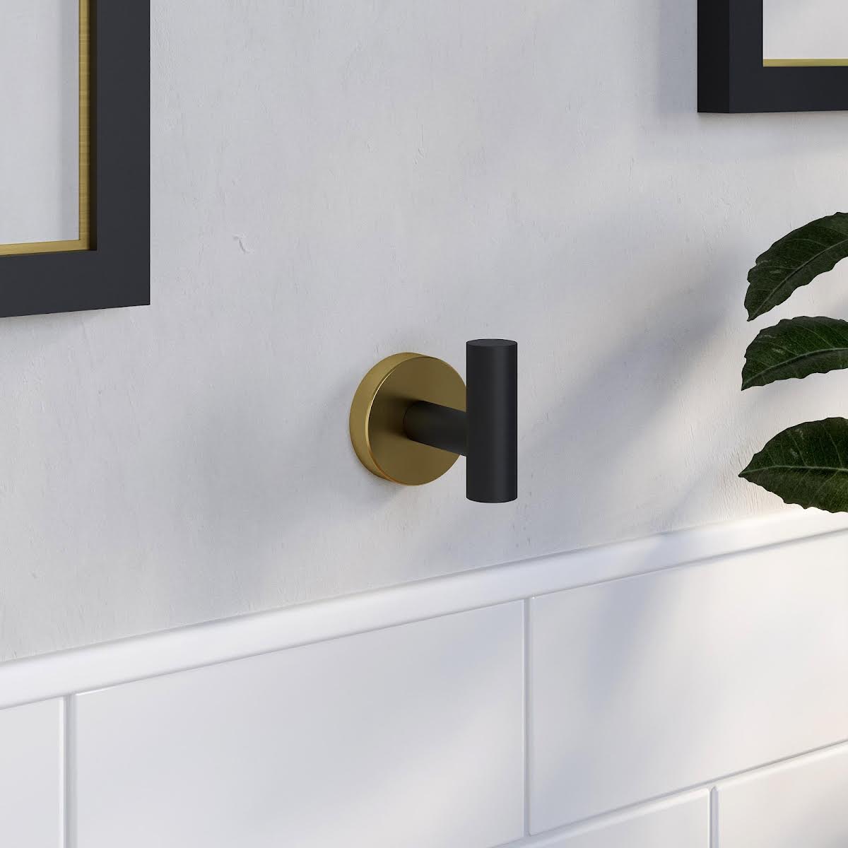 architeckt-europa-black-and-gold-robe-hook