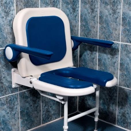 akw-4000-series-horseshoe-standard-seat-with-back-arms