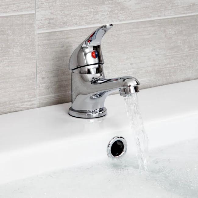 essentials-basin-mixer-tap-and-bath-shower-mixer-tap-set