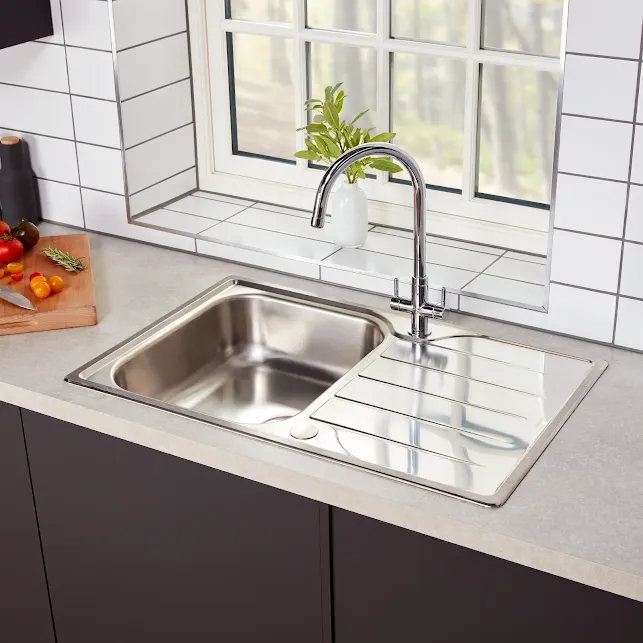 rangemaster-michigan-800x508-10-bowl-stainless-steel-kitchen-sink-inc-waste