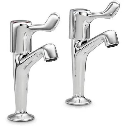 heatrae-sadia-pack-w-14-short-lever-pillar-taps