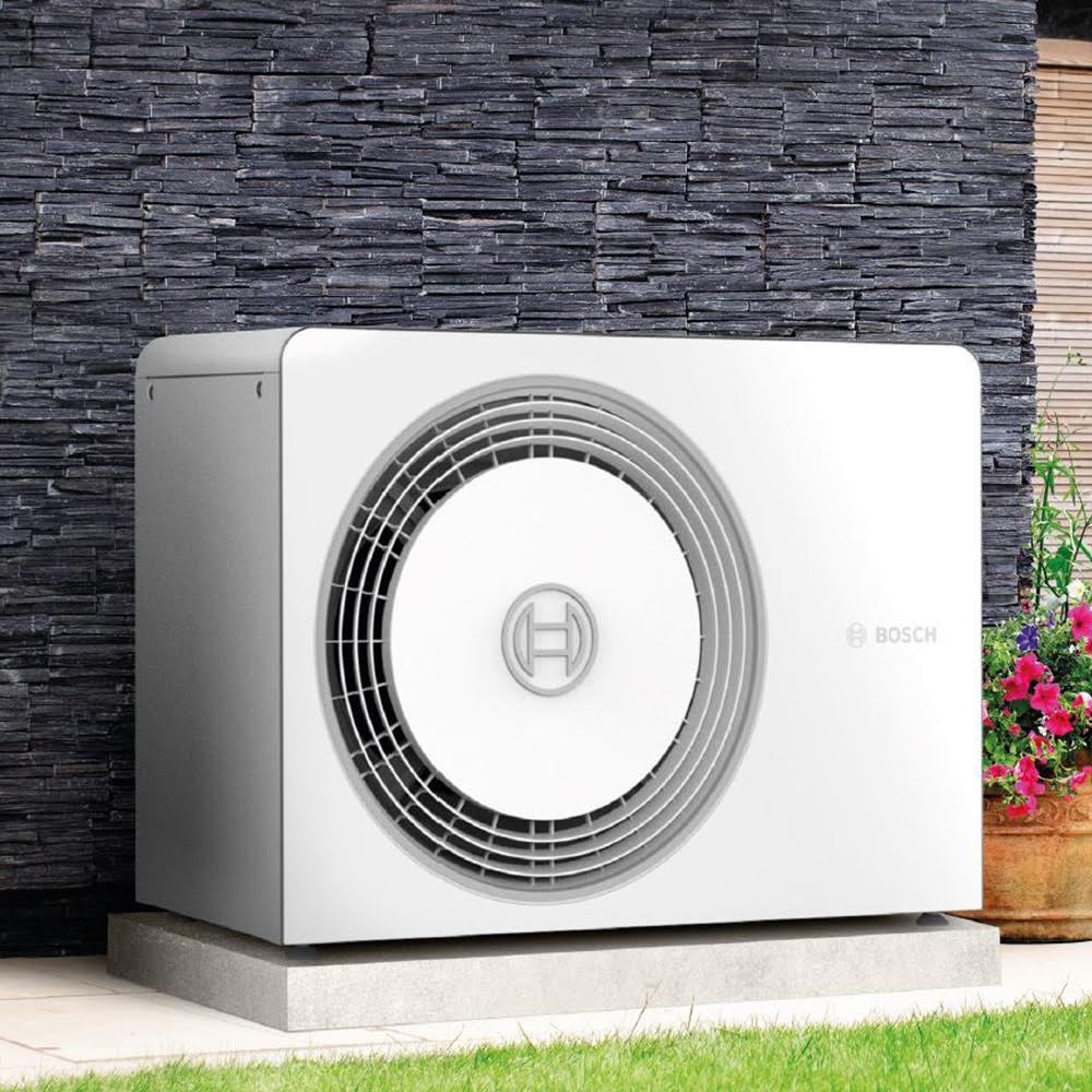 worcester-bosch-compress-5800i-aw-4kw-outdoor-air-source-heat-pump-8738213464