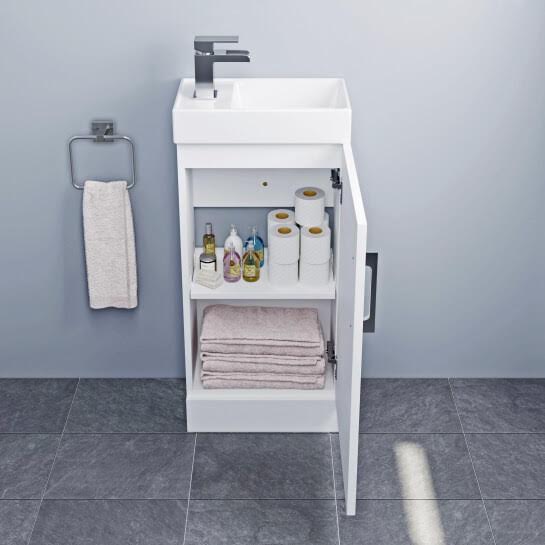 amelie-close-coupled-toilet-artis-breeze-vanity-unit-400mm