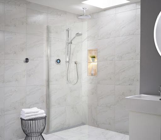 aqualisa-optic-q-smart-shower-concealed-with-adjustable-ceiling-fixed-head-hpcombi