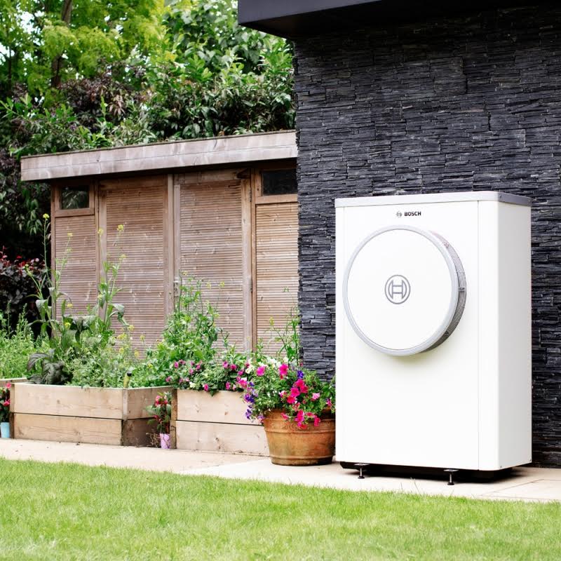 worcester-7400iaw-7kw-outdoor-air-source-heat-pump